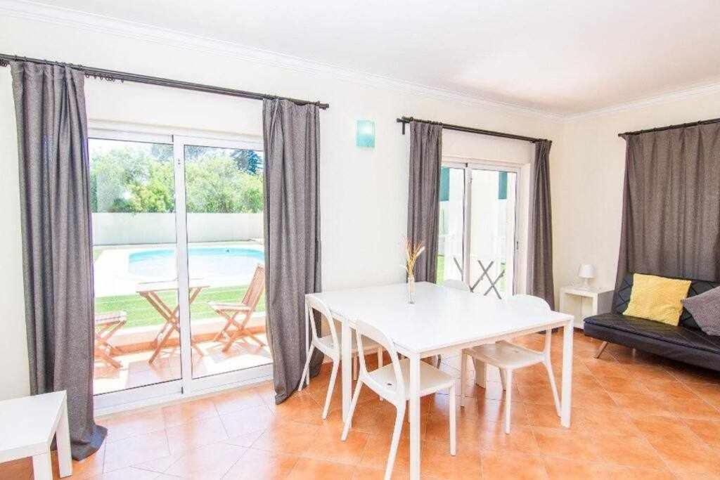 Sunhome Casas De Ferias Em פורטימאו חדר תמונה