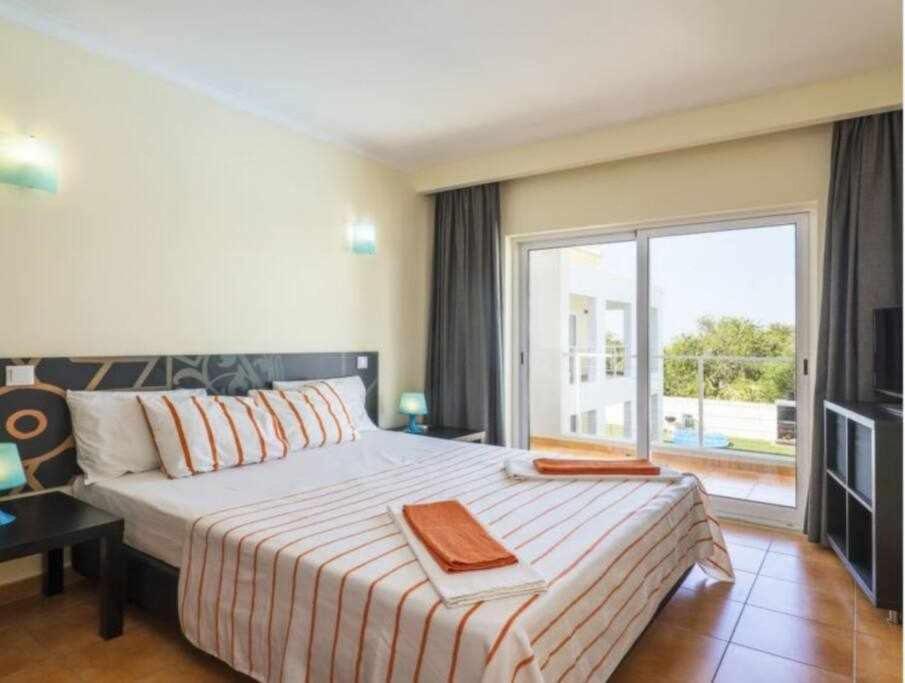 Sunhome Casas De Ferias Em פורטימאו חדר תמונה